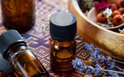 Mon top 3 des huiles essentielles pour aborder la rentrée avec le sourire !